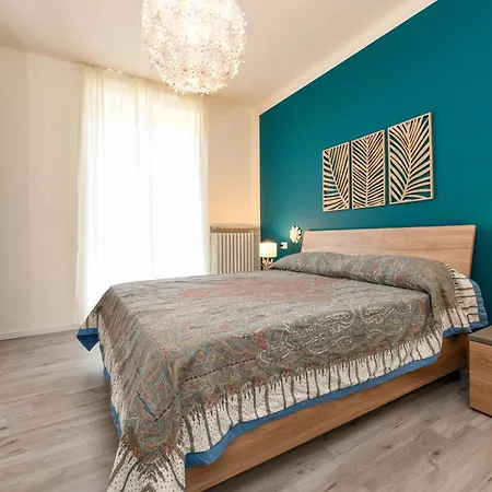 Ad33 * Sirmione